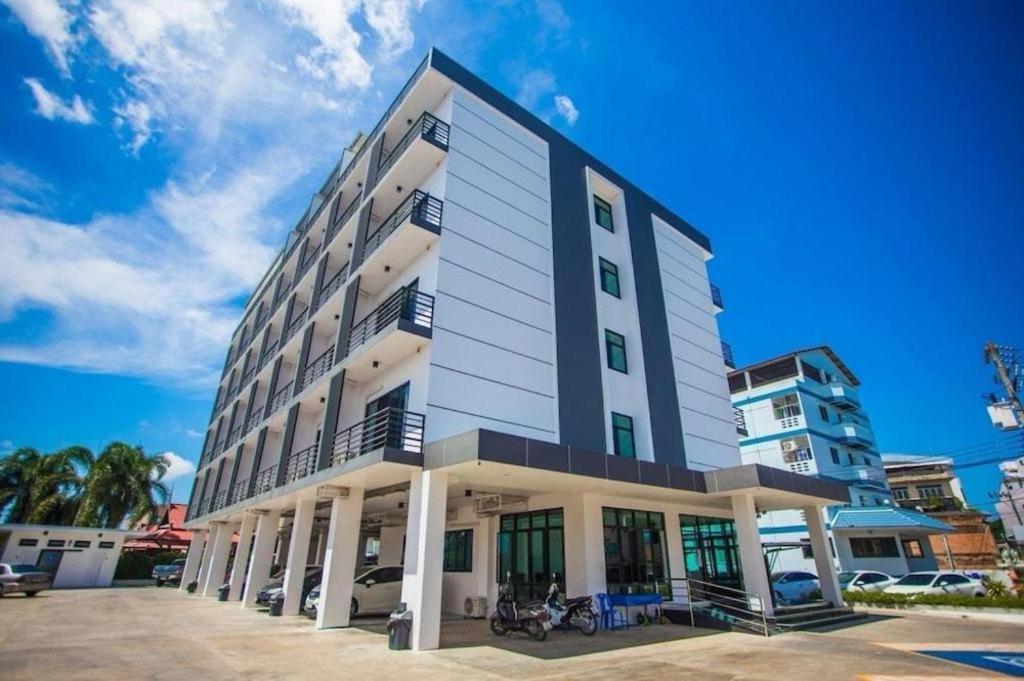 The Bed Hotel Phitsanulok Exterior foto